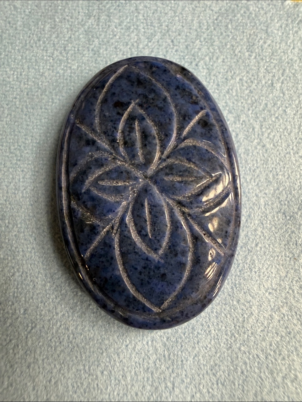 Hand-Carved Oval Blue Lapis Stone Pendant with Floral Motif